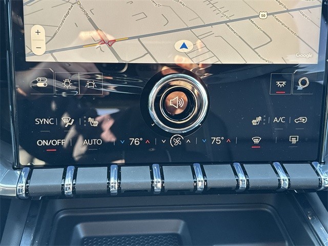 GMC Acadia Vehicle Full-screen Gallery Image 19