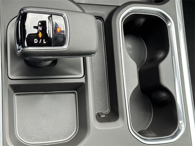 GMC Sierra 1500 Vehicle Full-screen Gallery Image 20