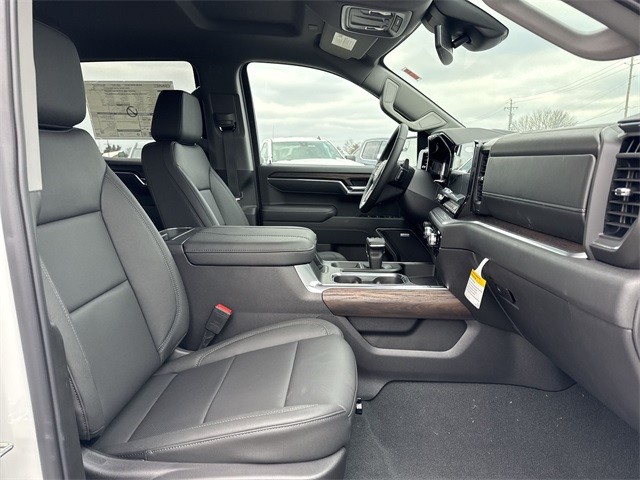 GMC Sierra 1500 Vehicle Full-screen Gallery Image 24