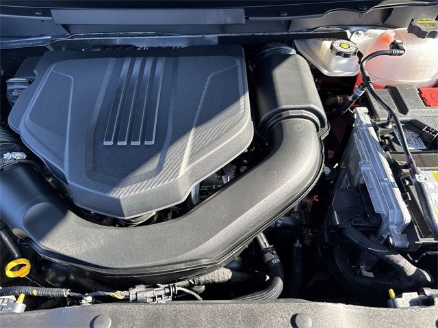 GMC Acadia Vehicle Full-screen Gallery Image 26