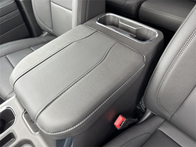 GMC Sierra 1500 Vehicle Full-screen Gallery Image 21