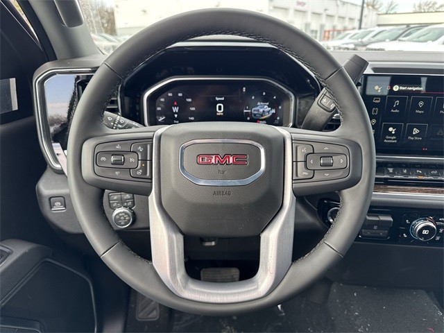 GMC Sierra 3500HD Vehicle Full-screen Gallery Image 14