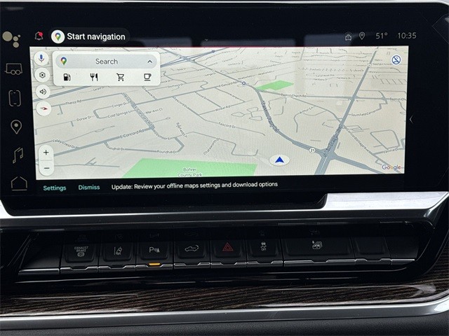 GMC Sierra 3500HD Vehicle Full-screen Gallery Image 18