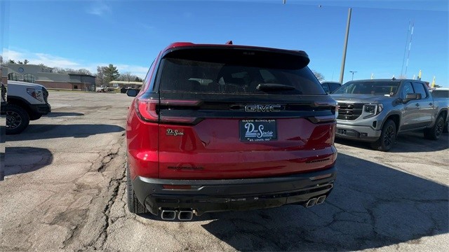 GMC Acadia Vehicle Full-screen Gallery Image 07