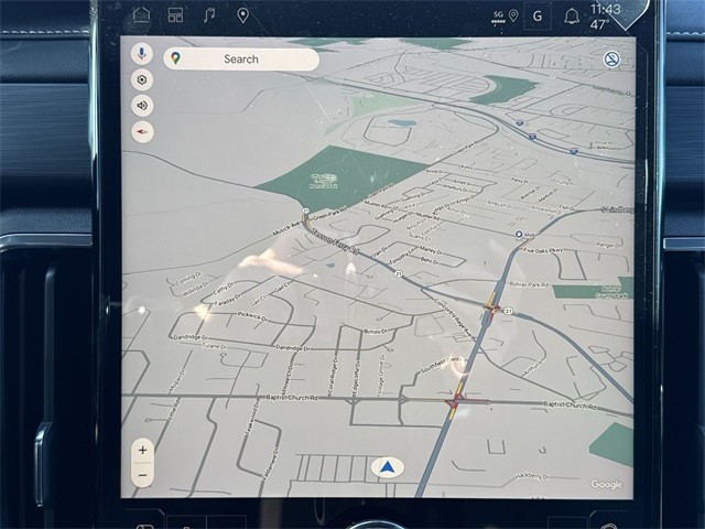 GMC Acadia Vehicle Full-screen Gallery Image 18