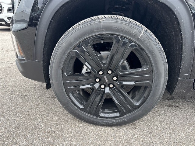 GMC Acadia Vehicle Full-screen Gallery Image 10