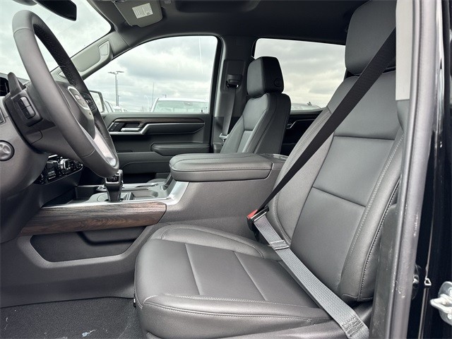 GMC Sierra 1500 Vehicle Full-screen Gallery Image 11