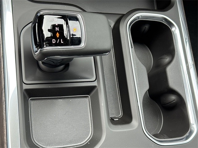 GMC Sierra 1500 Vehicle Full-screen Gallery Image 20