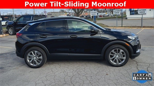 Buick Encore GX Vehicle Full-screen Gallery Image 05