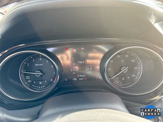 Buick Encore GX Vehicle Full-screen Gallery Image 12