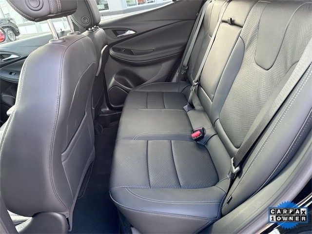 Buick Encore GX Vehicle Full-screen Gallery Image 23