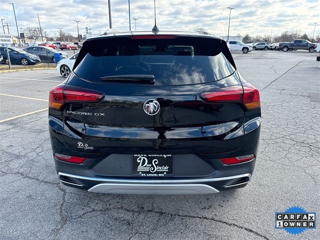 Buick Encore GX Vehicle Full-screen Gallery Image 24