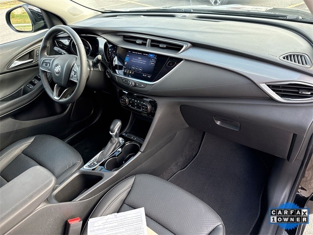 Buick Encore GX Vehicle Full-screen Gallery Image 27