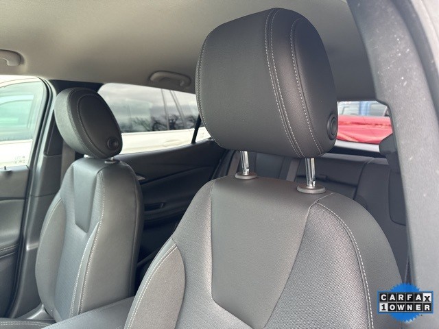 Buick Encore GX Vehicle Full-screen Gallery Image 11