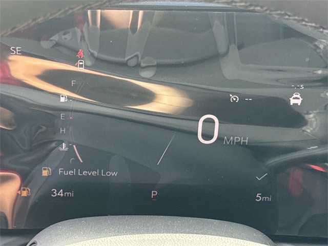 Buick Encore GX Vehicle Full-screen Gallery Image 15