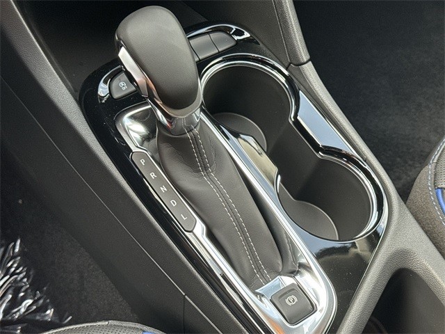 Buick Encore GX Vehicle Full-screen Gallery Image 19