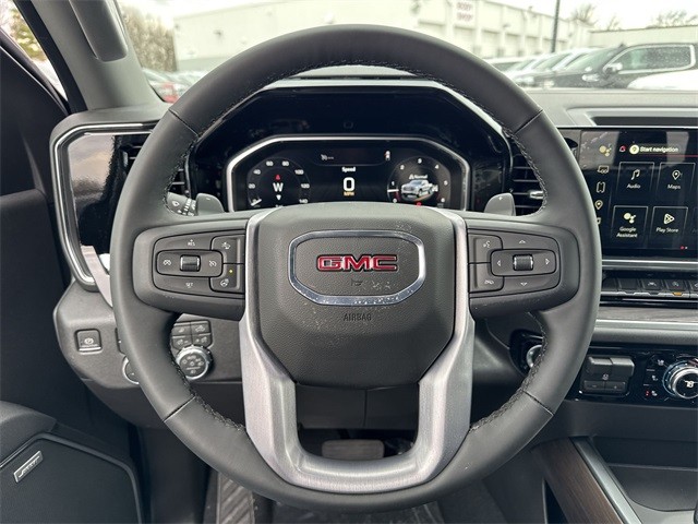 GMC Sierra 1500 Vehicle Full-screen Gallery Image 14