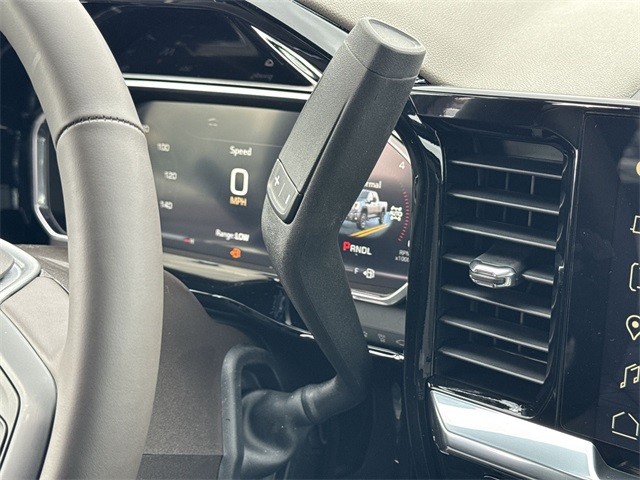 GMC Sierra 2500HD Vehicle Full-screen Gallery Image 20