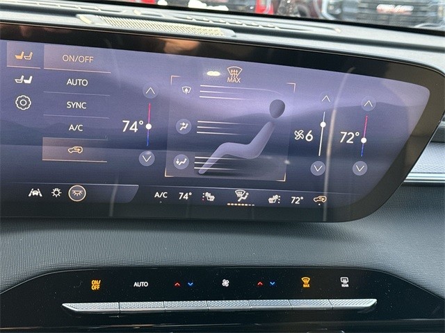 Buick Enclave Vehicle Full-screen Gallery Image 19