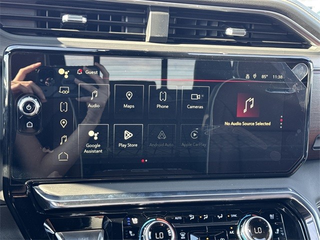 GMC Sierra 1500 Vehicle Full-screen Gallery Image 16