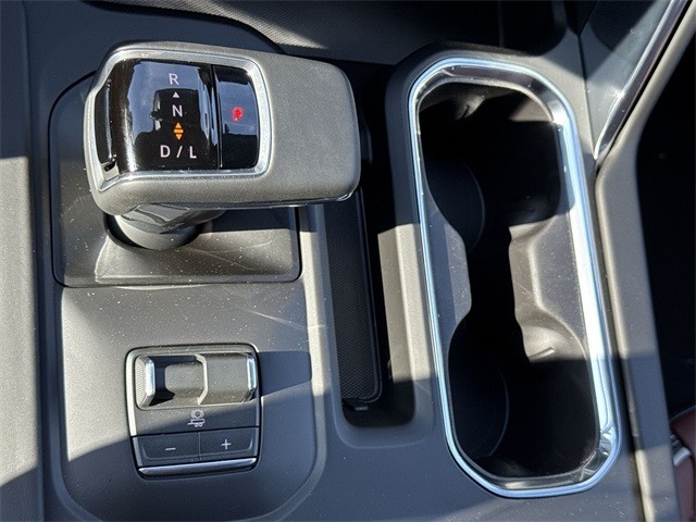 GMC Sierra 1500 Vehicle Full-screen Gallery Image 20