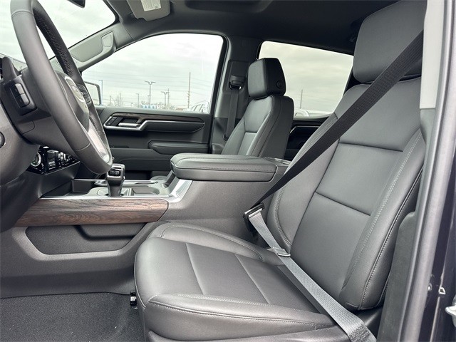 GMC Sierra 1500 Vehicle Full-screen Gallery Image 11