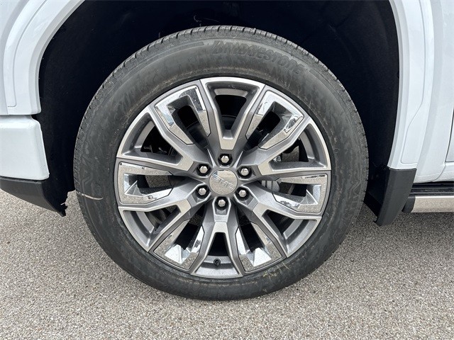 GMC Sierra 1500 Vehicle Full-screen Gallery Image 10