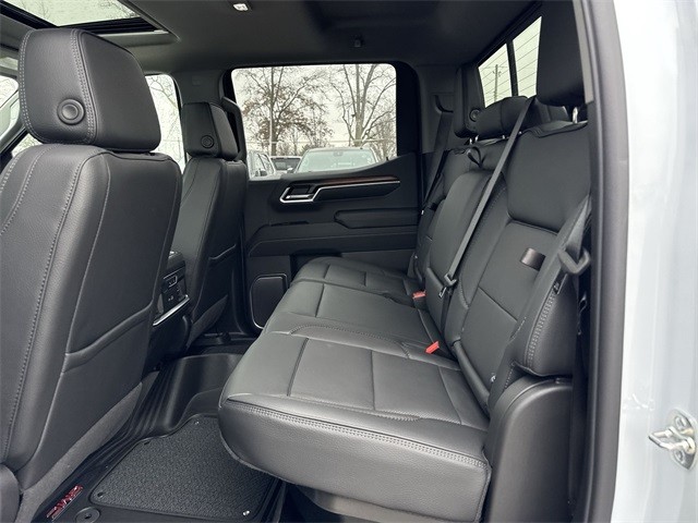 GMC Sierra 1500 Vehicle Full-screen Gallery Image 23