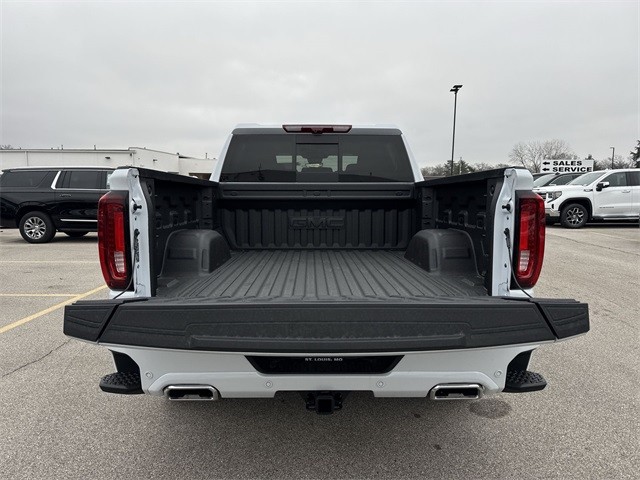 GMC Sierra 1500 Vehicle Full-screen Gallery Image 24