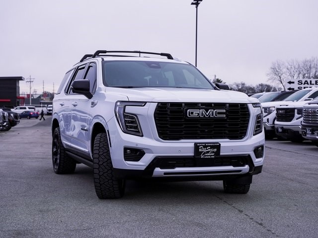GMC Yukon Vehicle Full-screen Gallery Image 03