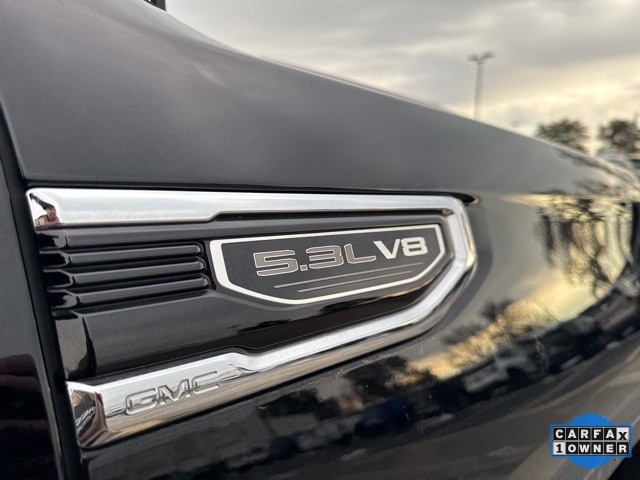 GMC Sierra 1500 Vehicle Full-screen Gallery Image 11