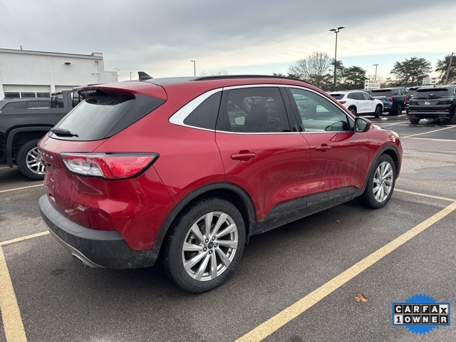 Ford Escape Vehicle Full-screen Gallery Image 07