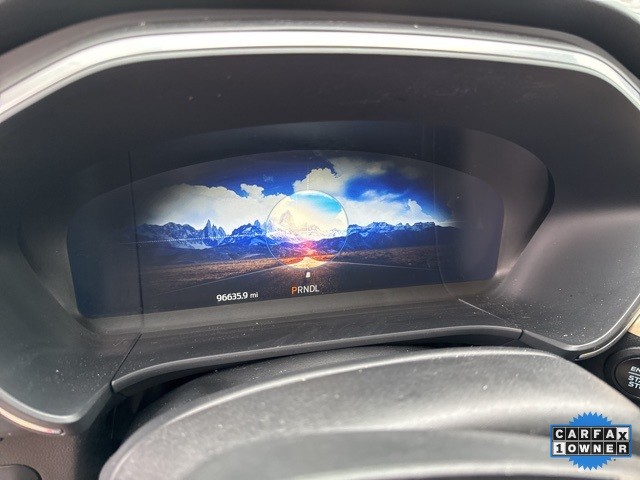 Ford Escape Vehicle Full-screen Gallery Image 14