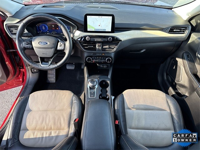 Ford Escape Vehicle Full-screen Gallery Image 25