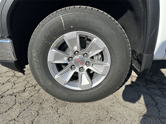 GMC Sierra 1500 Vehicle Full-screen Gallery Image 10