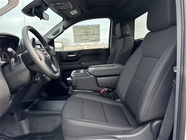 GMC Sierra 1500 Vehicle Full-screen Gallery Image 11