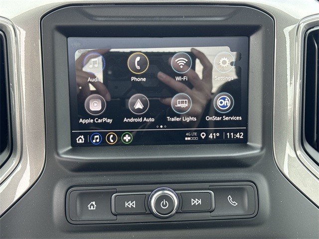 GMC Sierra 1500 Vehicle Full-screen Gallery Image 16