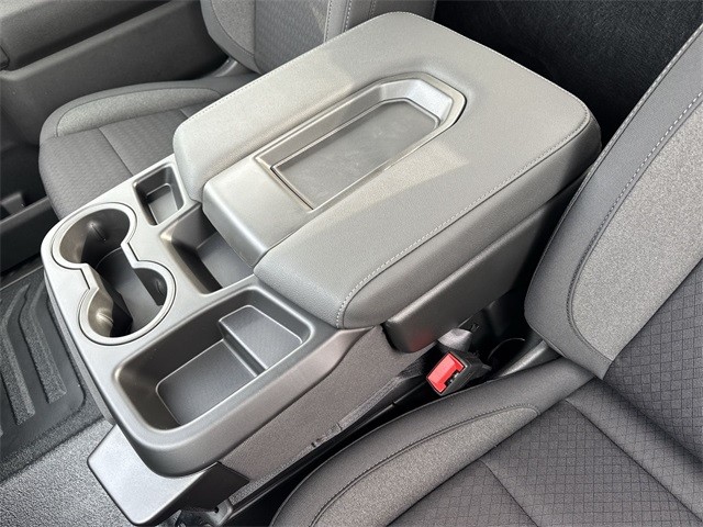 GMC Sierra 1500 Vehicle Full-screen Gallery Image 20