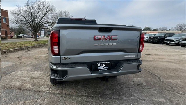 GMC Sierra 1500 Vehicle Full-screen Gallery Image 07
