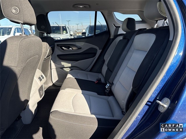 GMC Terrain Vehicle Full-screen Gallery Image 27