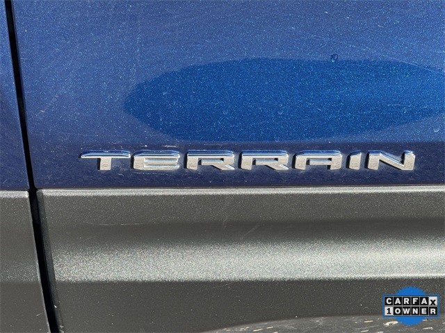 GMC Terrain Vehicle Full-screen Gallery Image 34