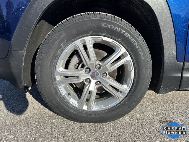 GMC Terrain Vehicle Full-screen Gallery Image 35