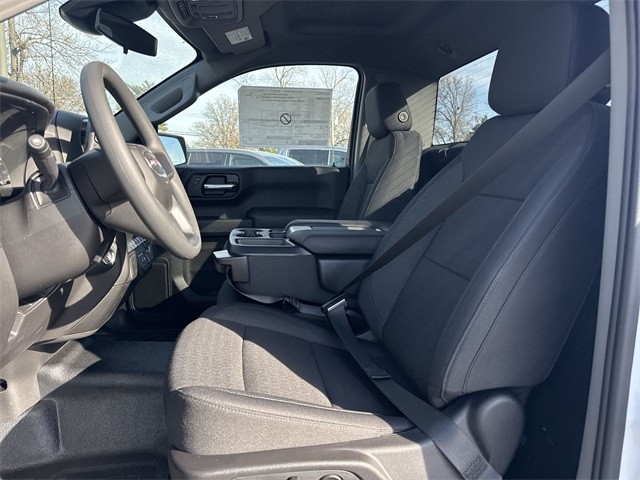 GMC Sierra 1500 Vehicle Full-screen Gallery Image 11