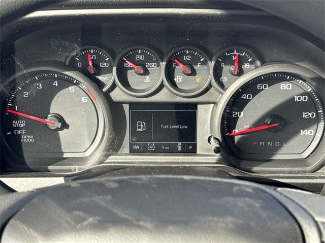 GMC Sierra 1500 Vehicle Full-screen Gallery Image 15