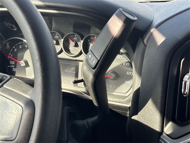 GMC Sierra 1500 Vehicle Full-screen Gallery Image 19