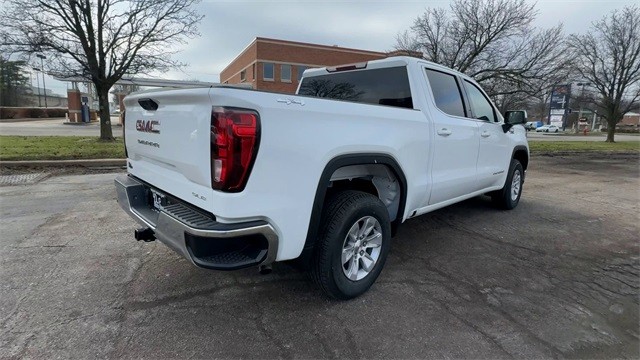 GMC Sierra 1500 Vehicle Full-screen Gallery Image 08