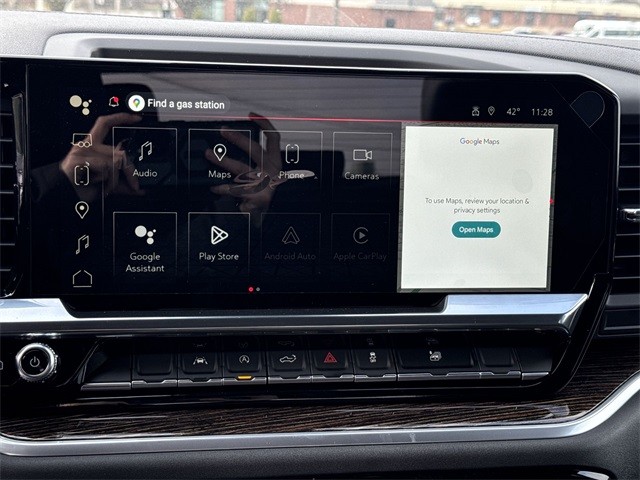 GMC Sierra 1500 Vehicle Full-screen Gallery Image 16