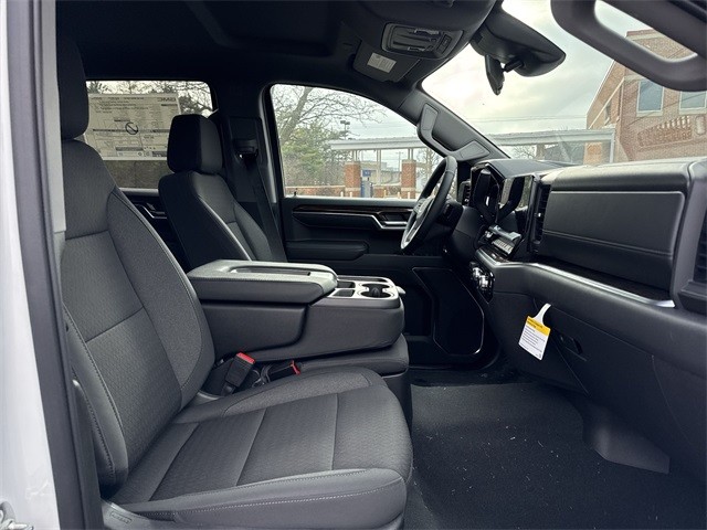 GMC Sierra 1500 Vehicle Full-screen Gallery Image 24