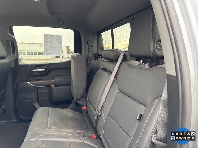 GMC Sierra 1500 Vehicle Full-screen Gallery Image 15