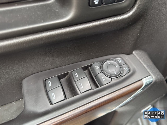 GMC Sierra 1500 Vehicle Full-screen Gallery Image 19